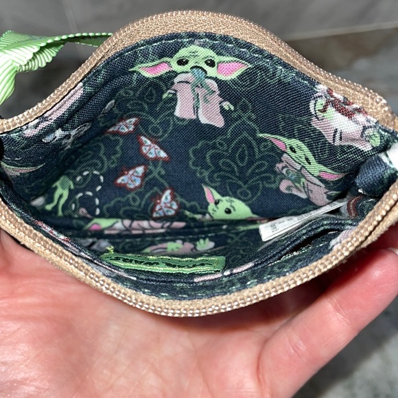 Vera Bradley Bags Bnwt Vera Bradley Star Wars Yoda Mandolorian The